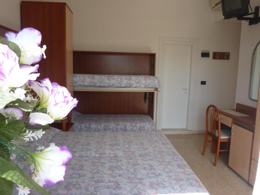 Hotel Trianon เบลลาเรีย-อีเจอา มารีนา ภายนอก รูปภาพ